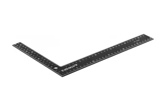 Фото Угольник цельнометалличиский 600x400