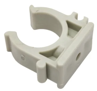 Фото Клипса ПП 20мм для труб ПП
