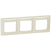 Legrand Valena Крем Рамка 3-ая гориз Legrand Valena Крем Рамка 3-ая гориз