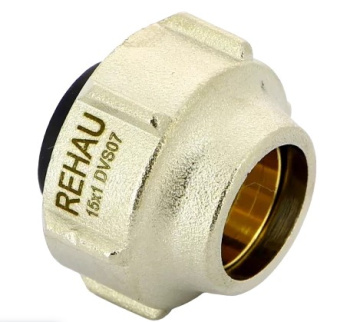 Фото Резьбозажимное соединение Rehau Rautitan G3/4 х 15