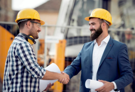 По каким критериям выбирать мастеров?